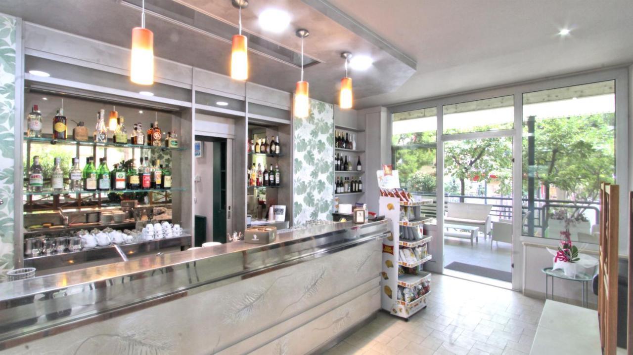 Hotel Pineta San Benedetto del Tronto Exterior photo