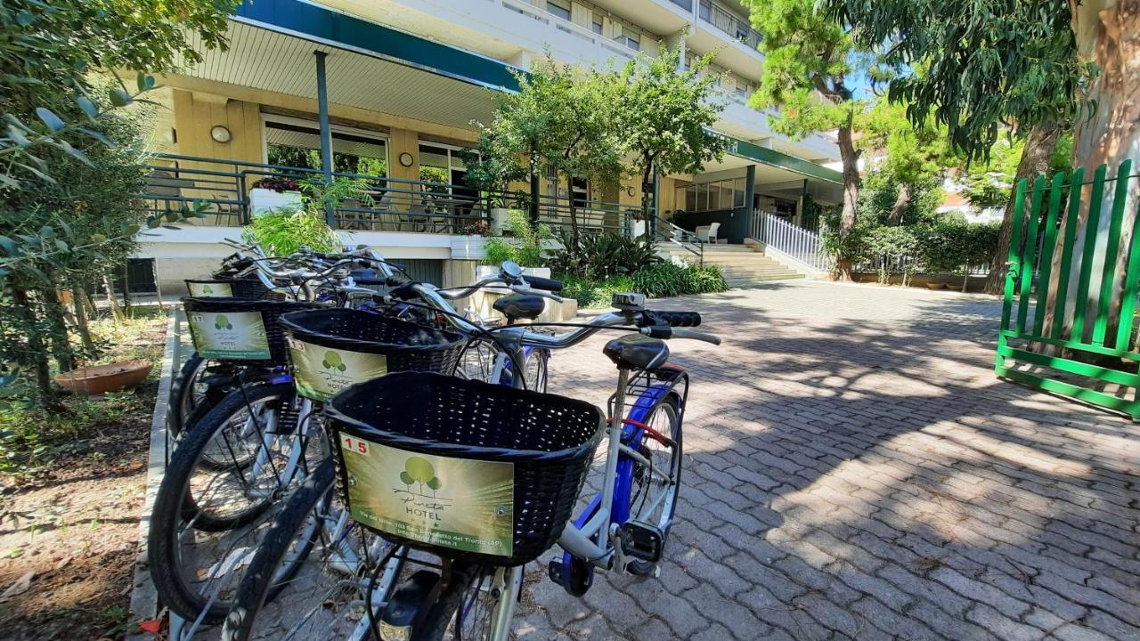 Hotel Pineta San Benedetto del Tronto Exterior photo