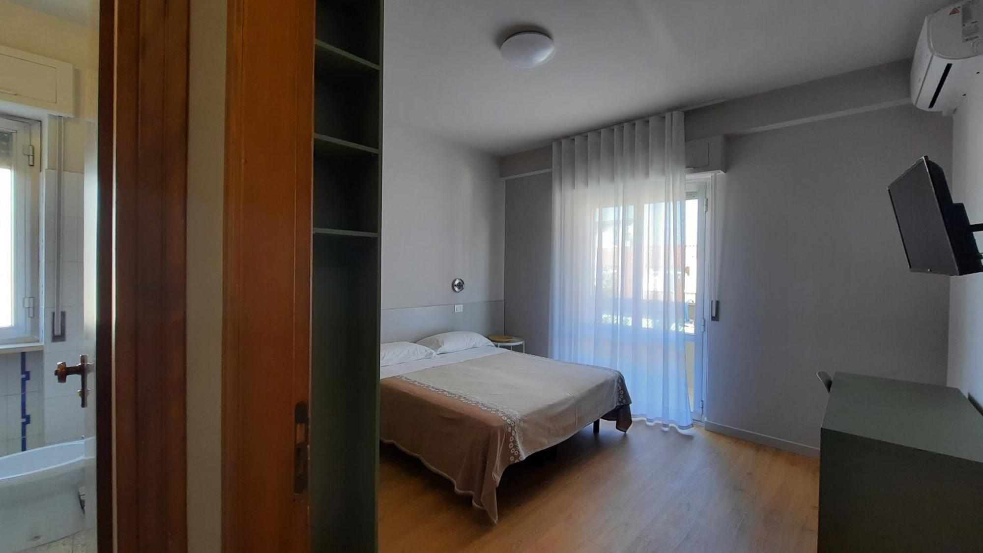 Hotel Pineta San Benedetto del Tronto Exterior photo
